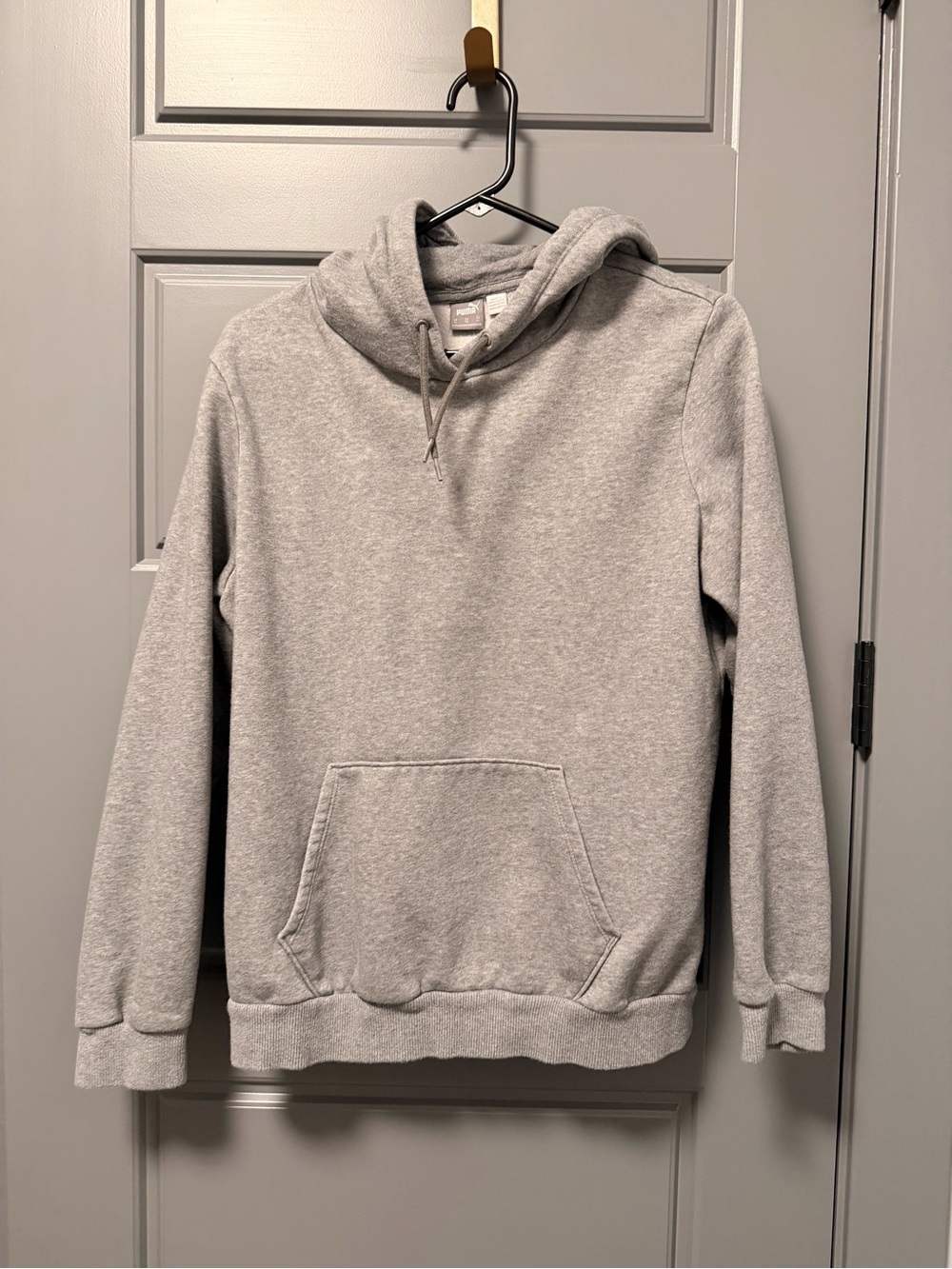 Puma Men’s Light Gray Pullover Hoodie XL